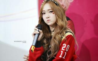 Học Jessica Jung tạo mái tóc bồng bềnh chỉ với 3 thao tác đơn giản