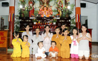 Xúc động lý do cố ca sĩ Phi Nhung không bao giờ sơn móng tay lúc sinh thời
