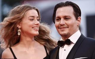 Johnny Depp mở tiệc ăn mừng thắng kiện Amber Heard 15 triệu USD