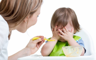Ngưng nói 4 câu này mỗi ngày, cha mẹ sẽ bất ngờ khi thấy con thay đổi