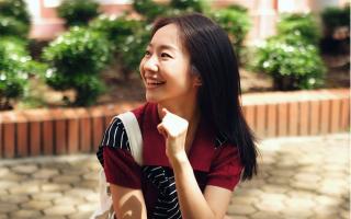 Nhan sắc nữ diễn viên sinh năm 1996 đang gây bão trong 'Chúng ta của 8 năm sau'