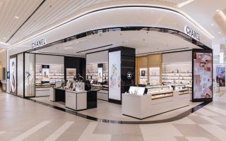 Khám phá boutique nước hoa và làm đẹp đầu tiên của CHANEL tại Hà Nội