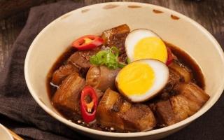 4 món ngon dịp lễ Tết âm thầm phá hủy mạch máu