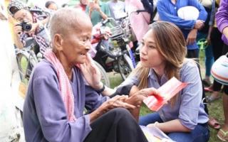 Mỹ Tâm ở tuổi 43: Không cần lấy chồng vẫn hạnh phúc, bí quyết tránh thị phi khi làm từ thiện