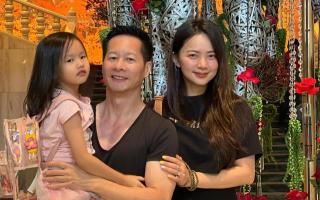 Nàng hậu lấy chồng hơn 26 tuổi: Rời showbiz, diện mạo gây bất ngờ