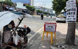 Cơm treo xúc động ở TPHCM