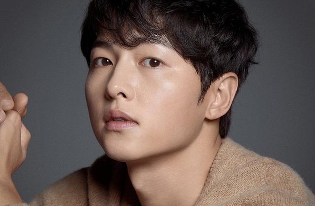 Dự án phim tiền tỷ của Song Joong Ki không thể ra rạp