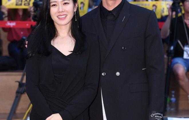 Fan rần rần khi Hyun Bin công khai nói lời yêu Son Ye Jin