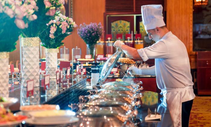 Saigontourist Group tung khuyến mãi lớn dịp cuối năm
